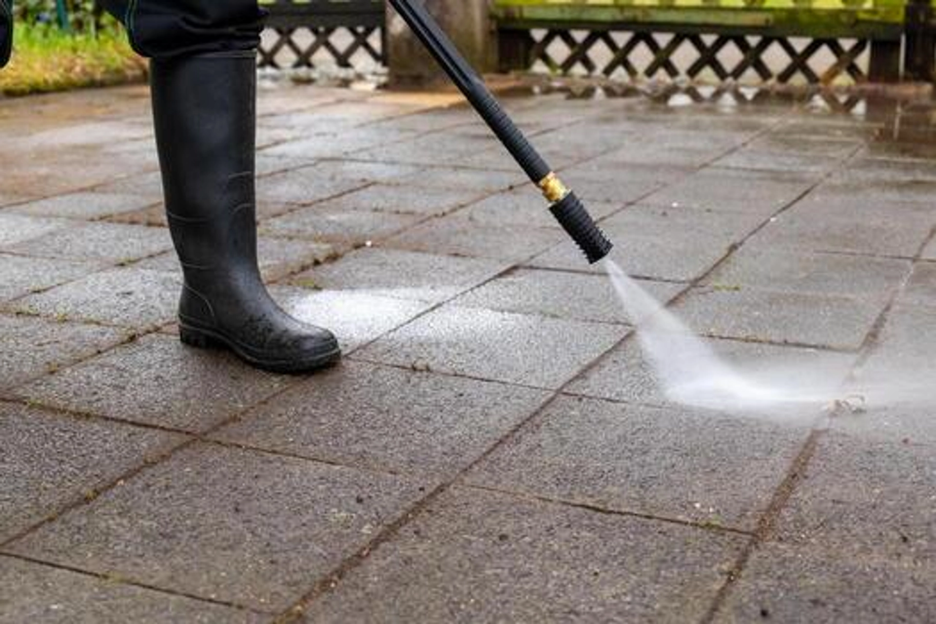 Patio cleaning example 4